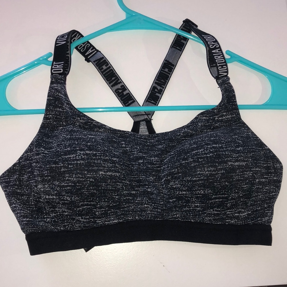 Victoria secret sports bra